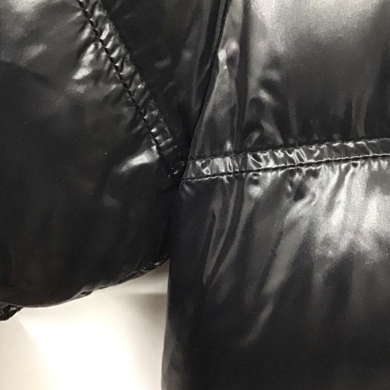 モンクレール MONCLER ジャケット、上着 ジャンパー、ブルゾン ダウンジャケット アウター フロントボタン 1 ロゴ、文字 黒 / ブラック /  メンズ USED 古着 中古 10146072