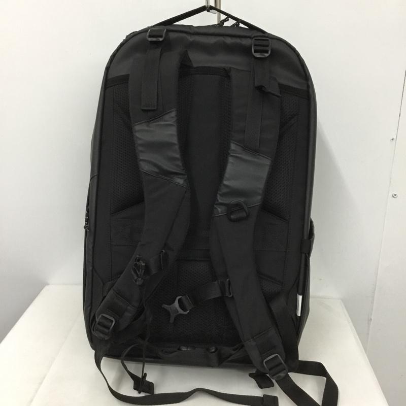 カリマー Karrimor リュックサック、デイパック リュックサック、デイバッグ 501079 ハイランズ32 バックパック ロゴ、文字 黒 / ブラック /  メンズ USED 古着 中古 10144961