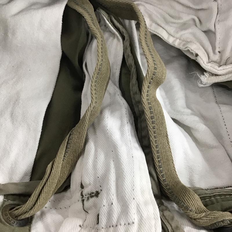 アバクロンビーアンドフィッチ ABERCROMBIE&FITCH パンツ ワークパンツ、ペインターパンツ ミリタリーパンツ ワイドパンツ カジュアルパンツ 34 無地 カーキ / カーキ /  メンズ USED 古着 中古 10141788