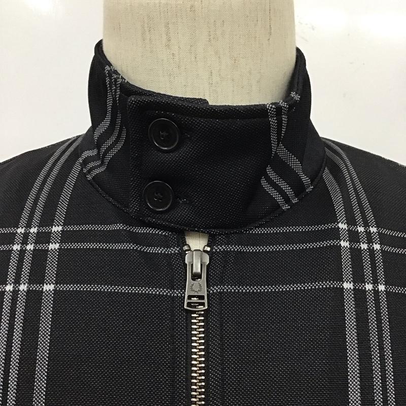 フレッドペリー FRED PERRY ジャケット、上着 ジャンパー、ブルゾン ジップアップジャケット ジャンパー ジャケット カジュアルジャケット ジャージ S ロゴ、文字 X チェック 黒 / ブラック / X 白 / ホワイト /  メンズ USED 古着 中古 10109816