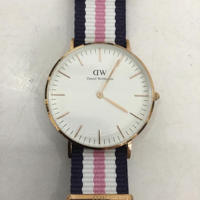 ダニエルウェリントン Daniel Wellington 腕時計 アナログ（クォーツ式） 0506DW 箱有 ロゴ、文字 白 / ホワイト / X 桃 / ピンク / X 紺 / ネイビー /  メンズ USED 古着 中古 10134920