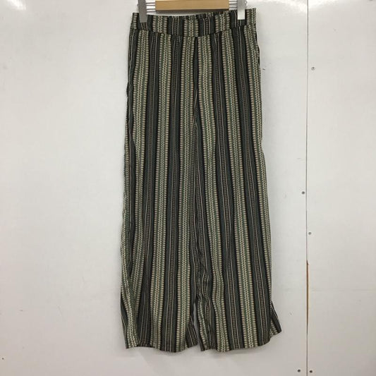 ケービーエフ KBF パンツ ワークパンツ、ペインターパンツ ワイドパンツ カジュアルパンツ ワークパンツ ONE SIZE プリント マルチカラー / マルチカラー /  レディース USED 古着 中古 10146677