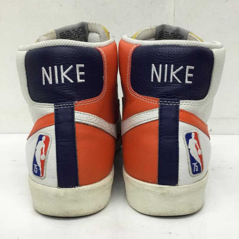 ナイキ NIKE スニーカー スニーカー DD8025-100 BLAZER MID 77 EMB 29.0cm ロゴ、文字 白 / ホワイト / X 橙 / オレンジ / X 紺 / ネイビー /  メンズ USED 古着 中古 10144472