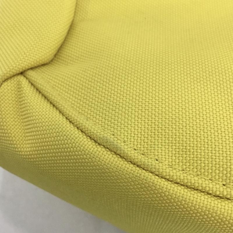 ゴッラ GOLLA ショルダーバッグ ショルダーバッグ Milarca11 G1451 タグ付き ロゴ、文字 黄 / イエロー /  メンズ USED 古着 中古 10132730