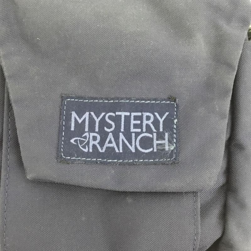 ミステリーランチ MYSTERY RANCH ショルダーバッグ ショルダーバッグ ミニショルダーバッグ ロゴ、文字 紺 / ネイビー /  メンズ USED 古着 中古 10147450