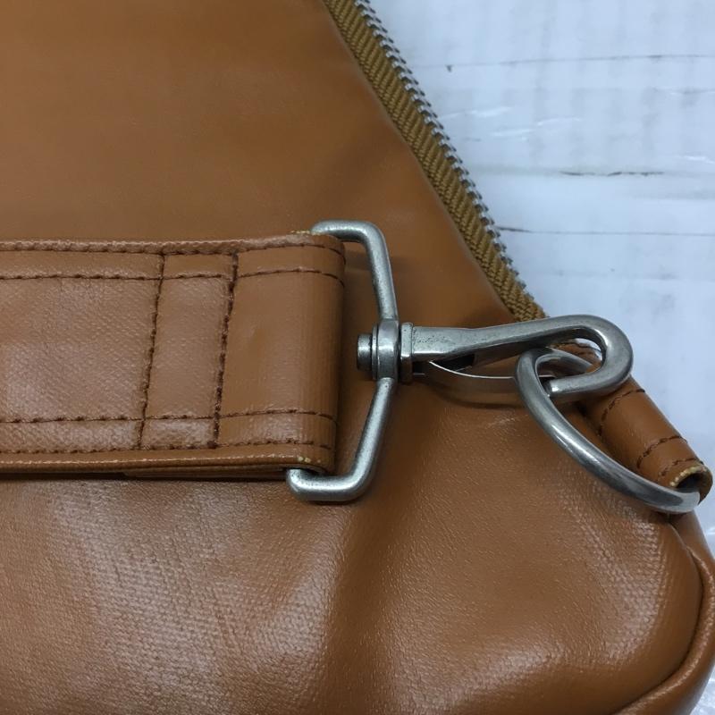ポーター PORTER ボディバッグ ボディバッグ ワンショルダー SLING SHOULDER BAG FREE STYLE ロゴ、文字 キャメル / キャメル /  メンズ USED 古着 中古 10110586