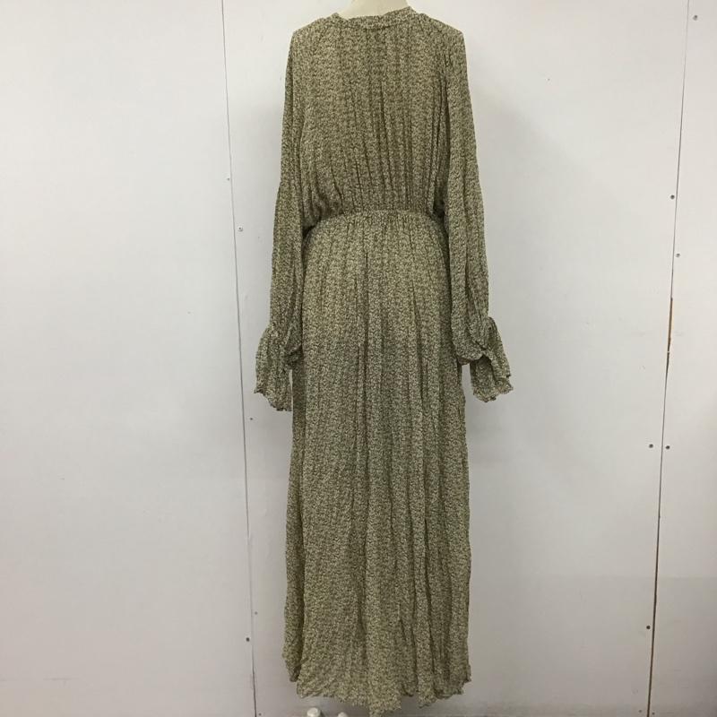 フーズフーチコ who s who Chico ワンピース ロングスカート CHZ1002709A0006 小花柄ワッシャー2wayロングワンピース FREE 花柄 マルチカラー / マルチカラー /  レディース USED 古着 中古 10111442