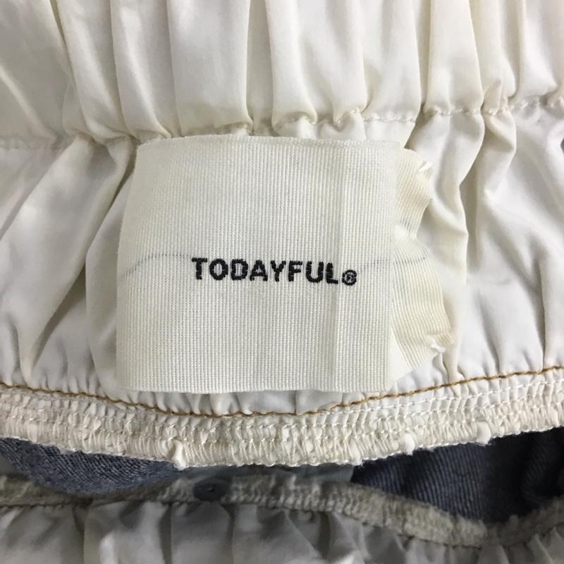 トゥデイフル TODAYFUL パンツ デニム、ジーンズ 12411402 Layered Waist Denim 26インチ 無地 水色 / ライトブルー /  レディース USED 古着 中古 10134233