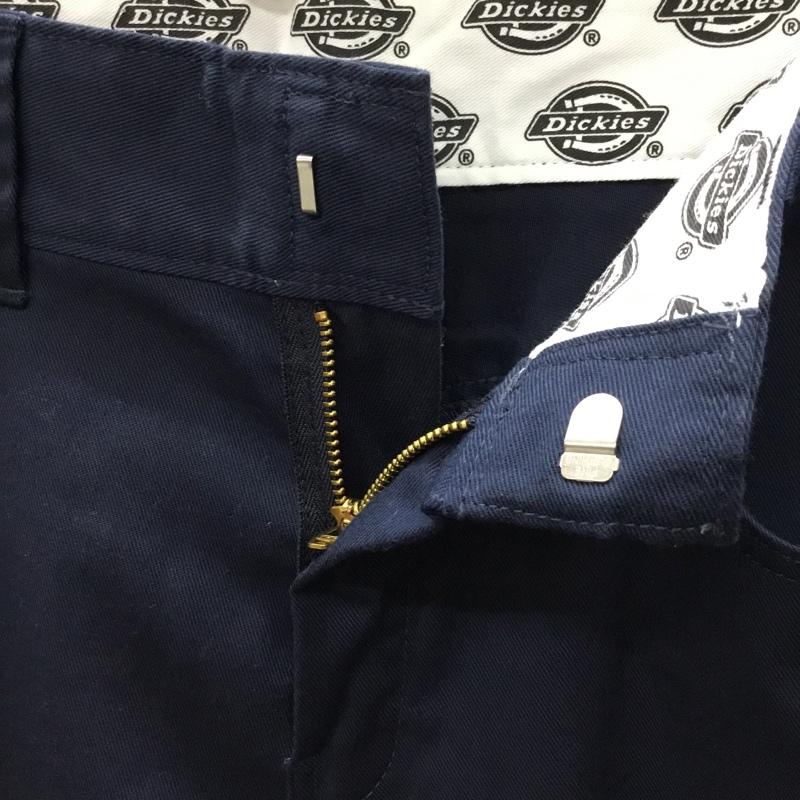 ディッキーズ Dickies パンツ ワークパンツ、ペインターパンツ ワークパンツ ワイドパンツ カジュアルパンツ 30インチ 無地 紺 / ネイビー /  メンズ USED 古着 中古 10119407