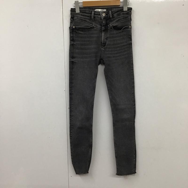 ザラ ZARA パンツ デニム、ジーンズ スリムパンツ カジュアルパンツ ストレートパンツ ストレッチパンツ 36 無地 黒 / ブラック /  レディース USED 古着 中古 10117866