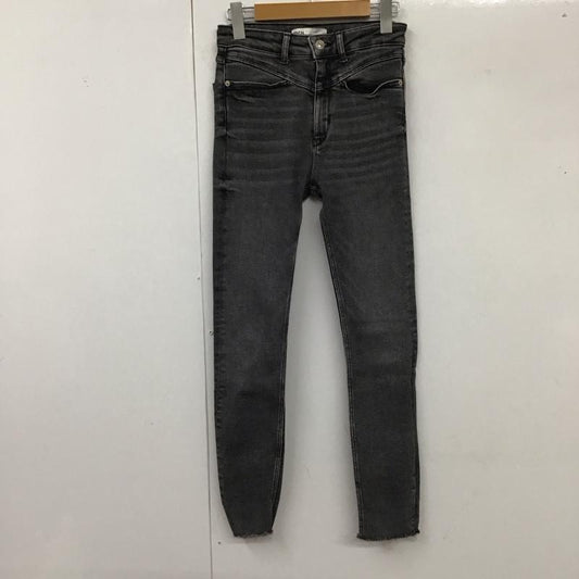 ザラ ZARA パンツ デニム、ジーンズ スリムパンツ カジュアルパンツ ストレートパンツ ストレッチパンツ 36 無地 黒 / ブラック /  レディース USED 古着 中古 10117866