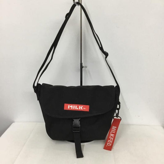 ミルクフェド MILKFED. メッセンジャーバッグ メッセンジャーバッグ 03181049 ショルダーバッグ ボックスロゴ ロゴ、文字 黒 / ブラック /  レディース USED 古着 中古 10142819