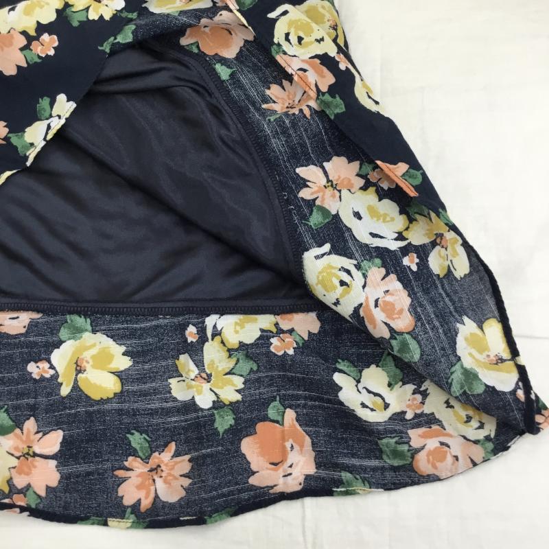 グローブ grove タンクトップ タンクトップ L 花柄 紺 / ネイビー /  レディース USED 古着 中古 10139195
