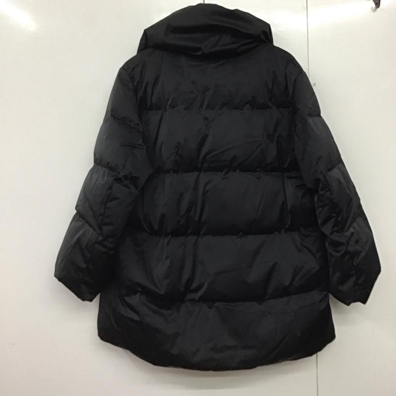 ユニクロ UNIQLO ジャケット、上着 ダウンジャケット 211-443929 ダウンボリュームジャケット XL 無地 黒 / ブラック /  レディース USED 古着 中古 10142162