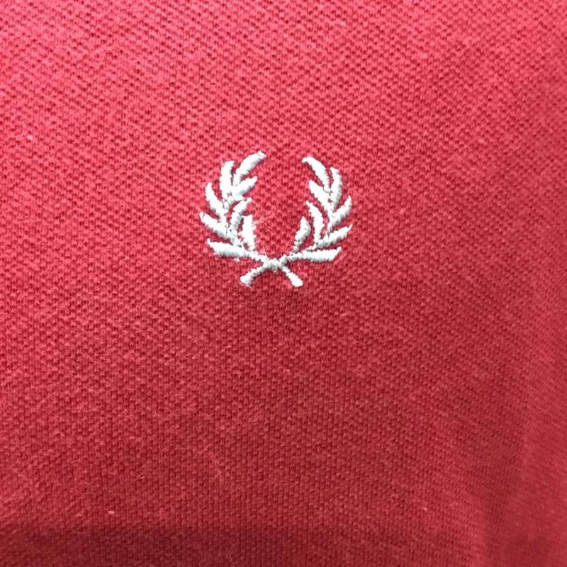 フレッドペリー FRED PERRY ポロシャツ 半袖 半袖ポロシャツ カラーシャツ 半袖カットソー 42 ロゴ、文字 えんじ / ワインレッド /  メンズ USED 古着 中古 10114132