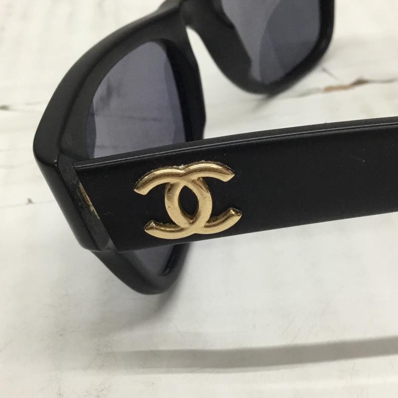 シャネル CHANEL めがね・サングラス サングラス 02462 90405 ケース付き ココマーク ワンポイント 黒 / ブラック /  レディース USED 古着 中古 10107632