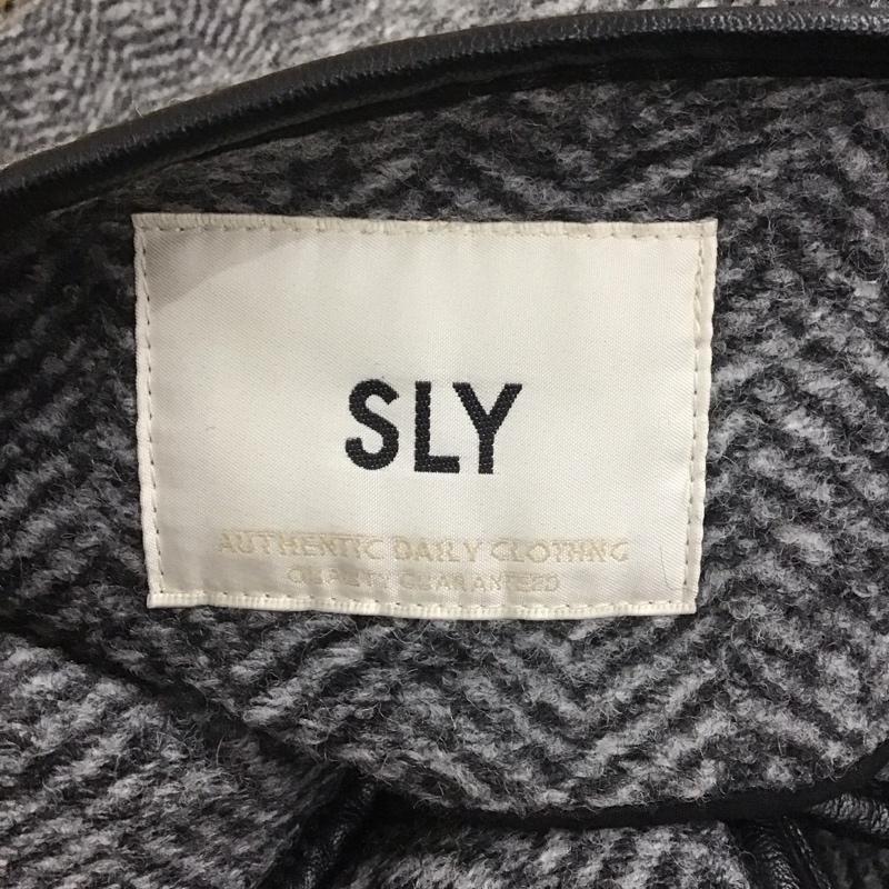スライ SLY コート コート一般 030ear30-3030 WOOL BLEND PONCHO コート FREE  マルチカラー / マルチカラー /  レディース USED 古着 中古 10108477