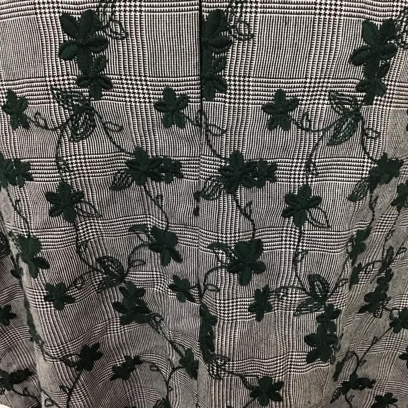 ザラ ZARA ワンピース ミニスカート 4437 269 064 長袖 チェック XS 刺繍 白 / ホワイト / X 黒 / ブラック /  レディース USED 古着 中古 10113493