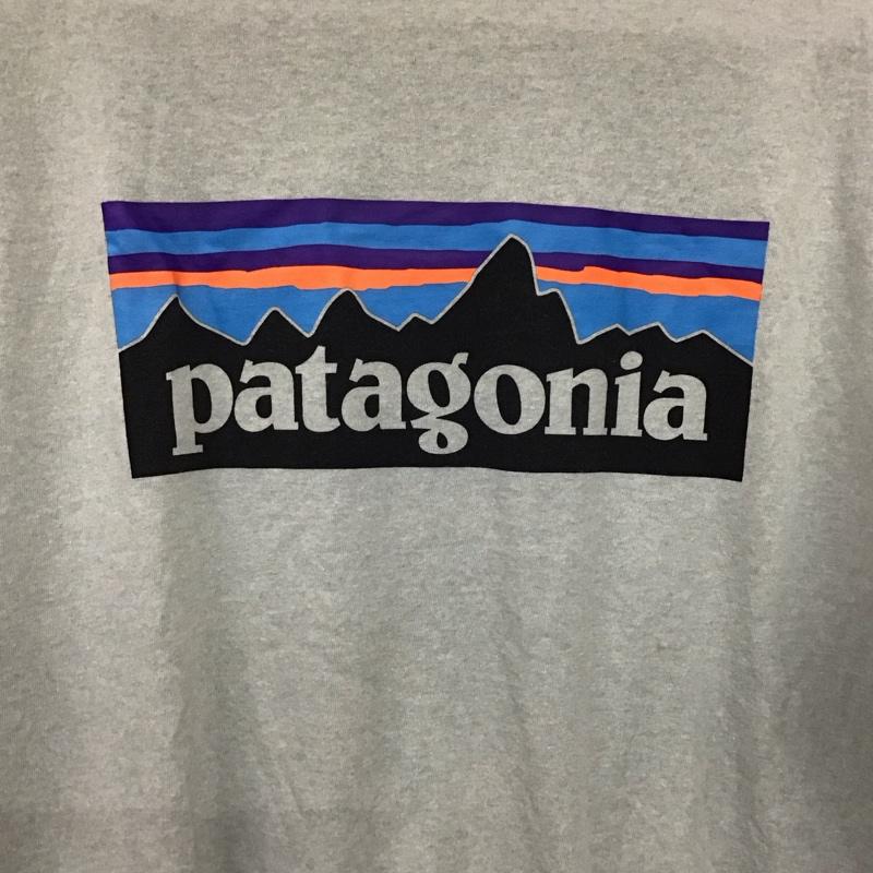 パタゴニア patagonia Tシャツ 半袖 半袖カットソー プリントTシャツ クルーネックカットソー M ロゴ、文字 マルチカラー / マルチカラー /  メンズ USED 古着 中古 10141678