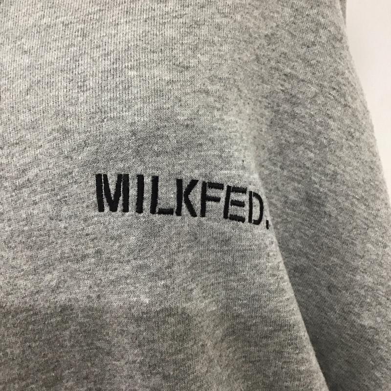 ミルクフェド MILKFED. ワンピース ロングスカート 03184951 スリーブロゴ スウェット ロゴ、文字 灰 / グレー /  レディース USED 古着 中古 10112020