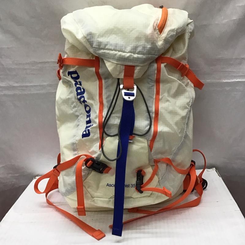 パタゴニア patagonia リュックサック、デイパック リュックサック、デイバッグ STY47995FA16 Ascensionist 35L アウトドア 登山 トレッキング バックパック ロゴ、文字 橙 / オレンジ / X アイボリー / アイボリー /  メンズ USED 古着 中古 10122527