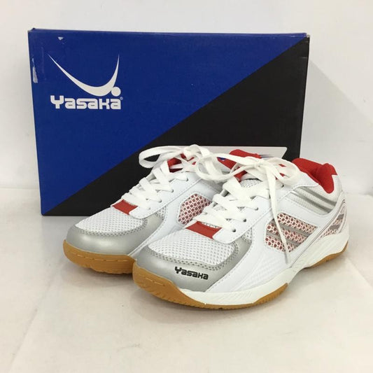 ヤサカ YASAKA スニーカー スニーカー E-200 ジェット インパクト 卓球シューズ 22cm 箱有 22.0cm ロゴ、文字 白 / ホワイト / X 赤 / レッド /  レディース USED 古着 中古 10147909