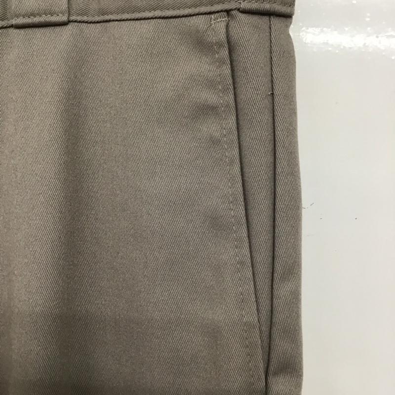 ディッキーズ Dickies パンツ ワークパンツ、ペインターパンツ ワークパンツ ワイドパンツ カジュアルパンツ センタータックパンツ 38インチ 無地 灰 / グレー /  メンズ USED 古着 中古 10138079