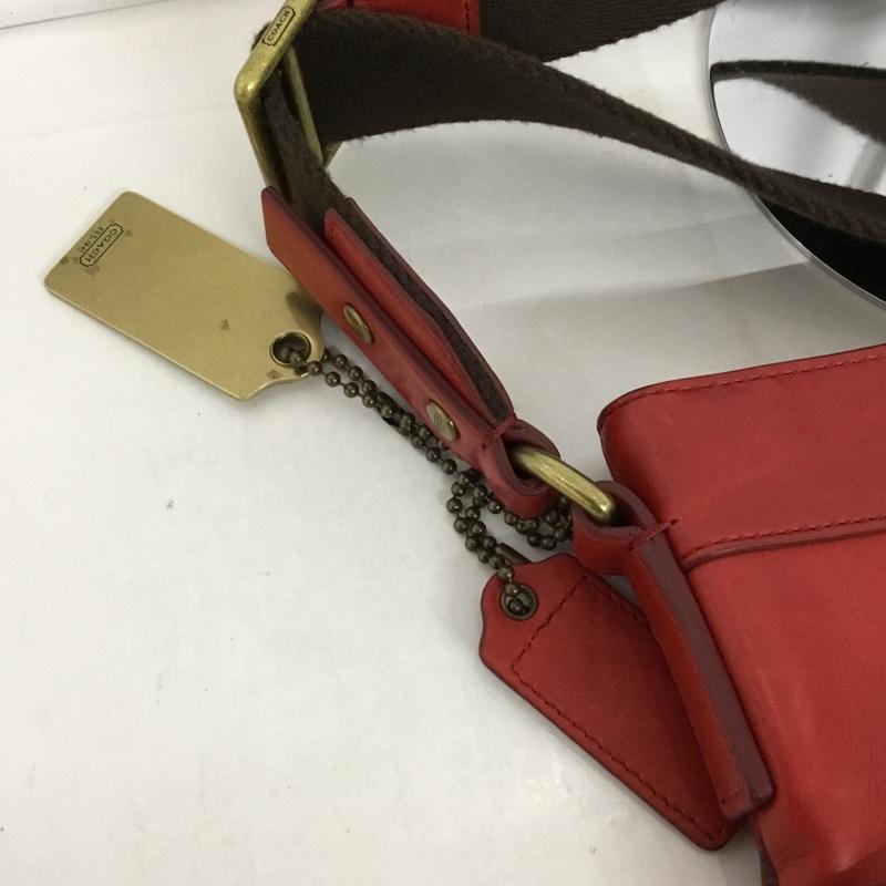コーチ COACH ショルダーバッグ ショルダーバッグ 70710 レザー ロゴ、文字 赤 / レッド /  レディース USED 古着 中古 10128324
