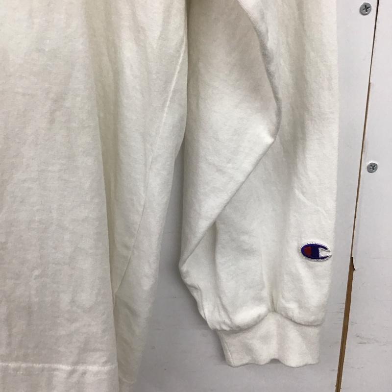 チャンピオン Champion カットソー 長袖 c8-w413 長袖Tシャツ クルーネックカットソー XL ロゴ、文字 白 / ホワイト /  メンズ USED 古着 中古 10148525