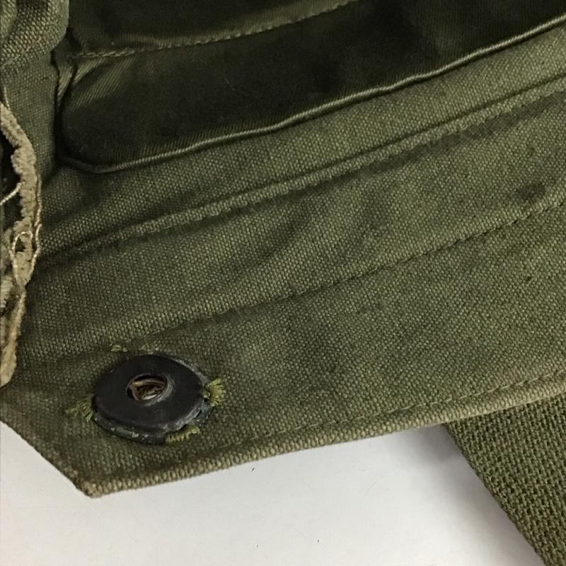 古着 USED ショルダーバッグ ショルダーバッグ ミリタリー アメリカ軍 ガスマスクバッグ M17 ロゴ、文字 カーキ / カーキ /  メンズ USED 古着 中古 10132117