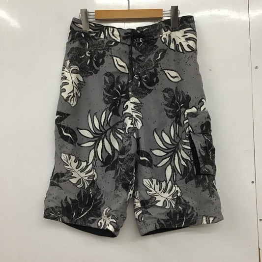 ヘリーハンセン HELLY HANSEN パンツ ショートパンツ hh75200 ショートパンツ ハーフパンツ リバーシブル M プリント 灰 / グレー /  メンズ USED 古着 中古 10133987