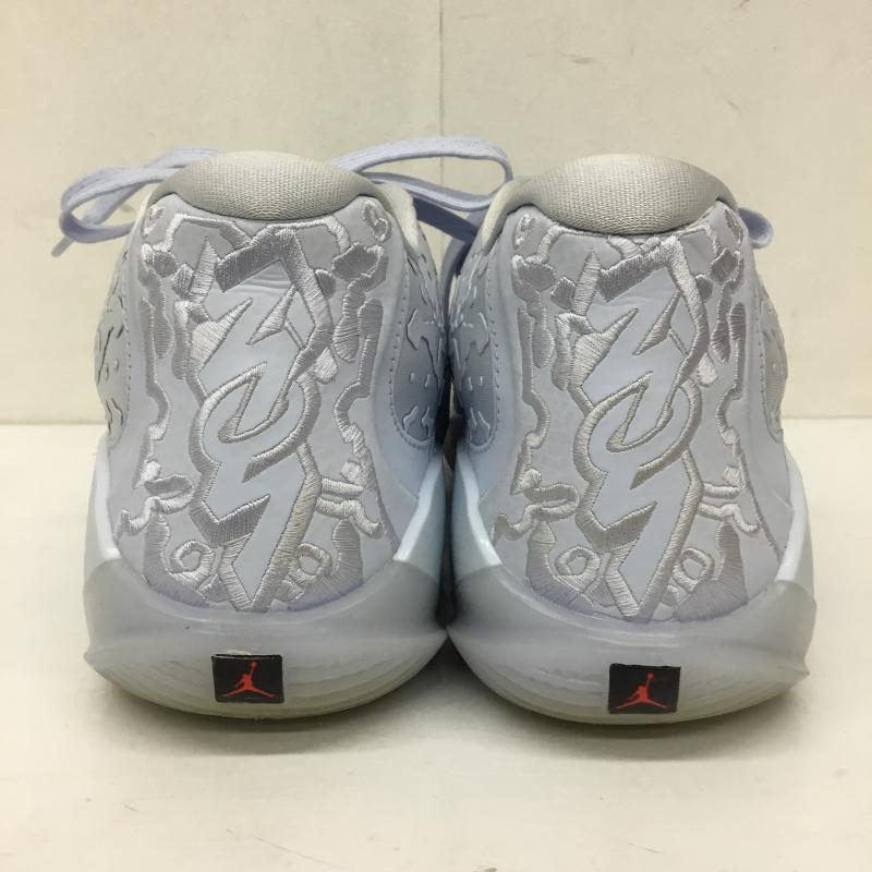ナイキ NIKE スニーカー スニーカー DR0676-400 Jordan Zion 3 Half Blue/University Blue 27.0cm ロゴ、文字 水色 / ライトブルー /  メンズ USED 古着 中古 10138518