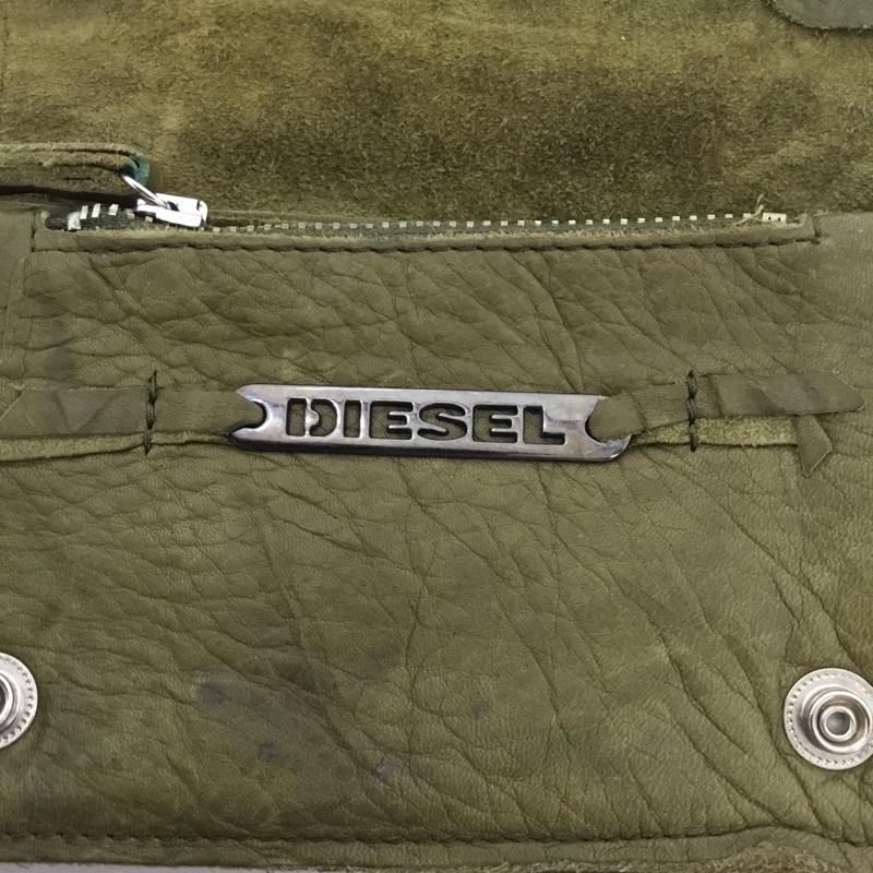 ディーゼル DIESEL 財布 二つ折り レザー 無地 カーキ / カーキ /  メンズ USED 古着 中古 10145161