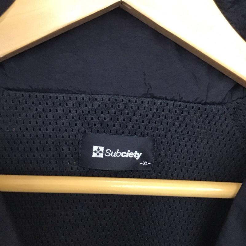 サブサエティ Subciety ジャケット、上着 ジャンパー、ブルゾン ジップアップジャンパー スタンドネック アウター XL ロゴ、文字 黒 / ブラック /  メンズ USED 古着 中古 10132596
