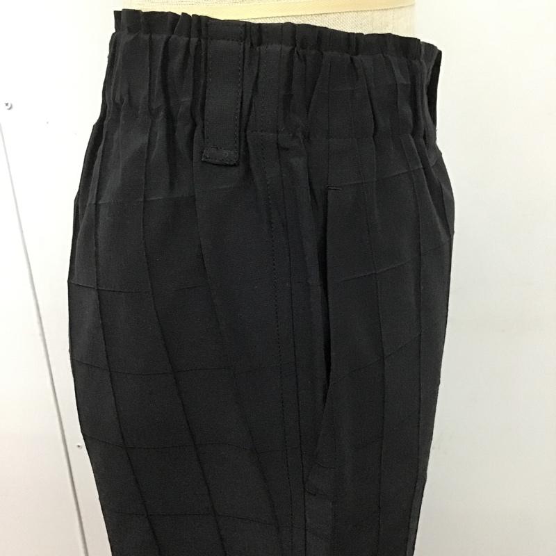 イッセイミヤケ ISSEY MIYAKE パンツ スラックス BU08-FF002 1  黒 / ブラック /  レディース USED 古着 中古 10107145