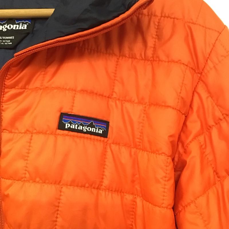 パタゴニア patagonia ジャケット、上着 ジャンパー、ブルゾン 84222 ナノパフフーディ ジップアップジャケット ダウンジャケット アウター M ロゴ、文字 橙 / オレンジ /  メンズ USED 古着 中古 10138421