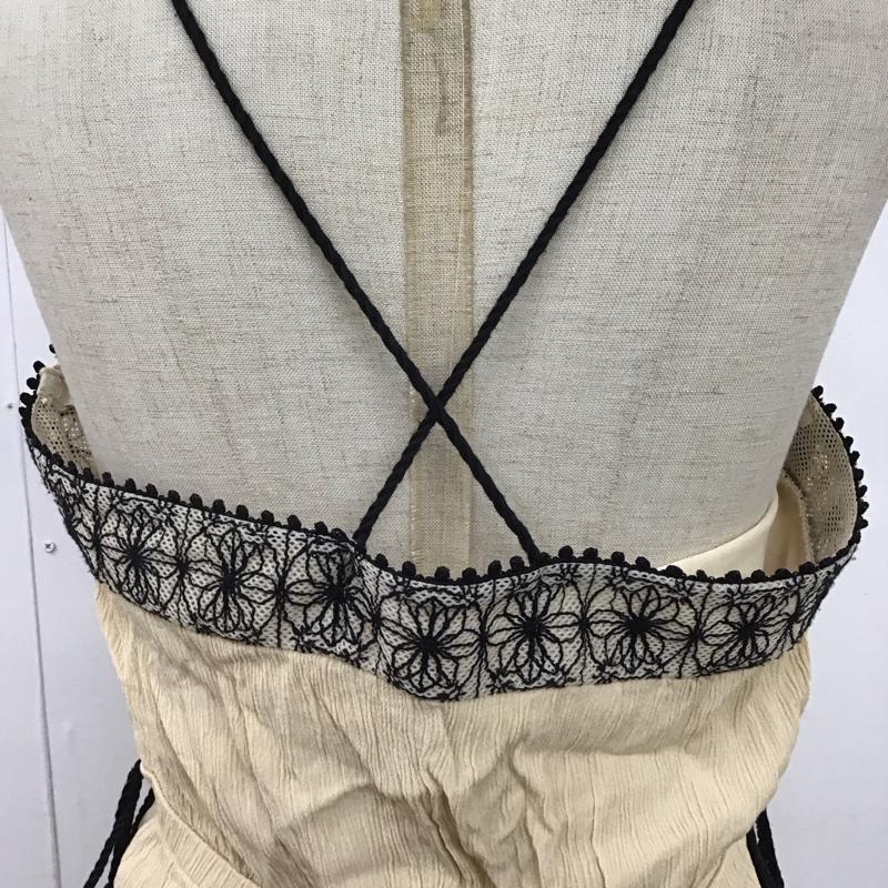 ザラベーシック ZARA BASIC ワンピース ひざ丈スカート 3633 057 070 ギャザー S 刺繍 黒 / ブラック / X ベージュ / ベージュ /  レディース USED 古着 中古 10123081