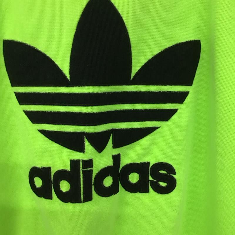 アディダス adidas カットソー 半袖 ADS-3582 L ロゴ、文字 黄緑 / イエローグリーン /  メンズ USED 古着 中古 10130372
