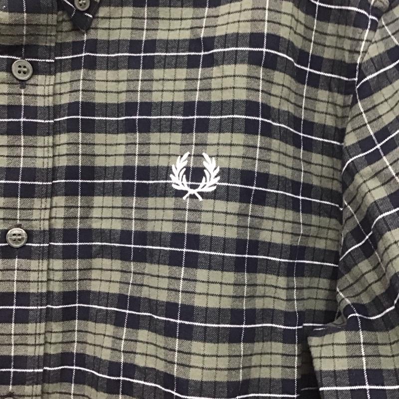 フレッドペリー FRED PERRY シャツ、ブラウス 長袖 長袖シャツ チェックシャツ カラーシャツ ボタンダウンシャツ M チェック マルチカラー / マルチカラー /  メンズ USED 古着 中古 10144482