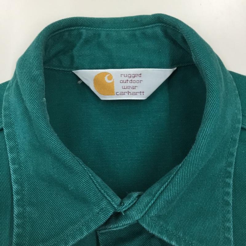 カーハート Carhartt シャツ、ブラウス 長袖 長袖シャツ カラーシャツ ポケットシャツ 長袖カットソー ロゴ、文字 緑 / グリーン /  メンズ USED 古着 中古 10115024