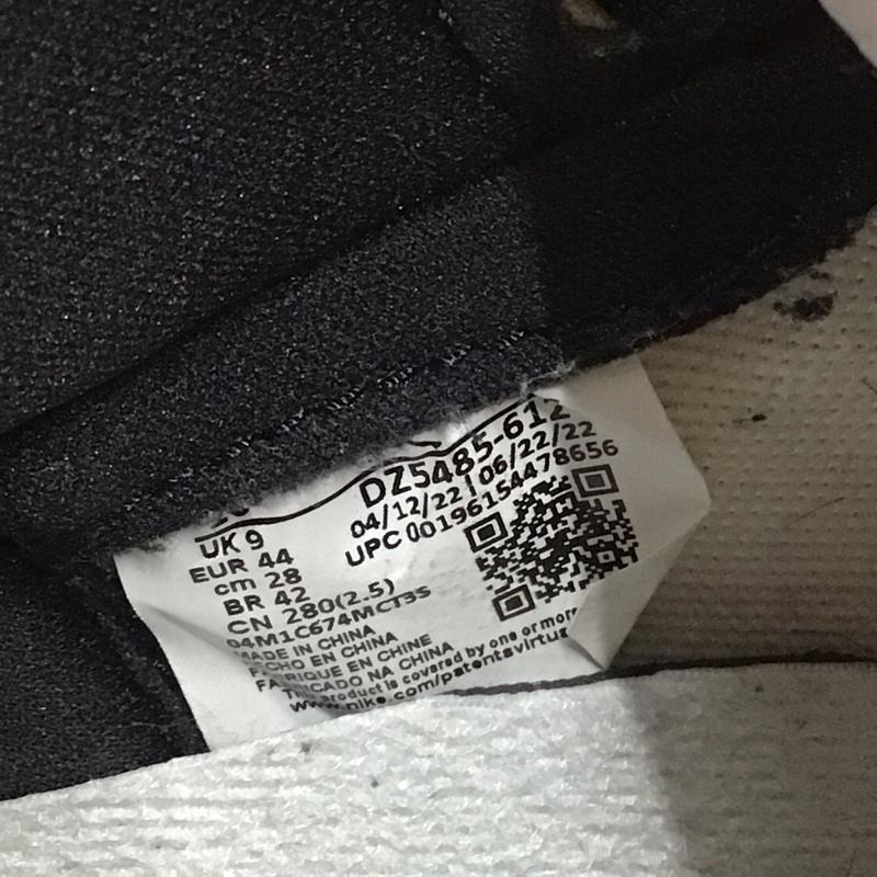 ナイキ NIKE スニーカー スニーカー DZ5485 612 AIR JORDAN 1 RETRO HIGH OG 28cm 箱有 28.0cm ロゴ、文字 白 / ホワイト / X 黒 / ブラック / X 赤 / レッド /  メンズ USED 古着 中古 10111763