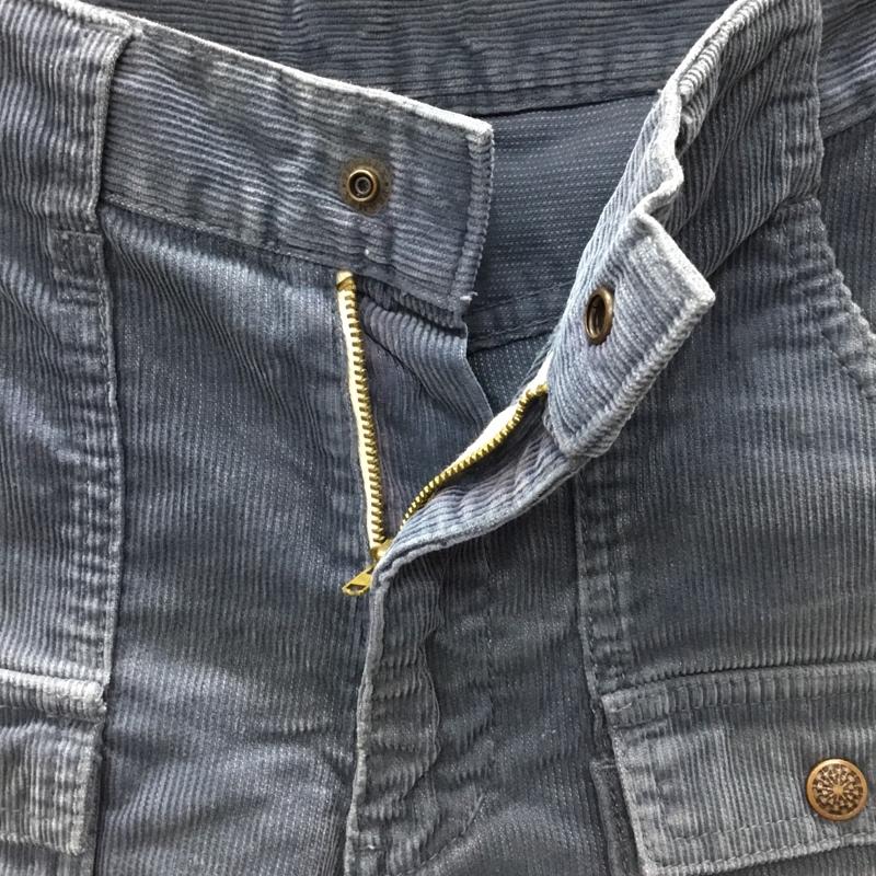 サンライトビリーバー SUNLIGHT BELIEVER パンツ ショートパンツ ショートパンツ ハーフパンツ カジュアルパンツ コーデュロイパンツ 30インチ 無地 紺 / ネイビー /  メンズ USED 古着 中古 10121636