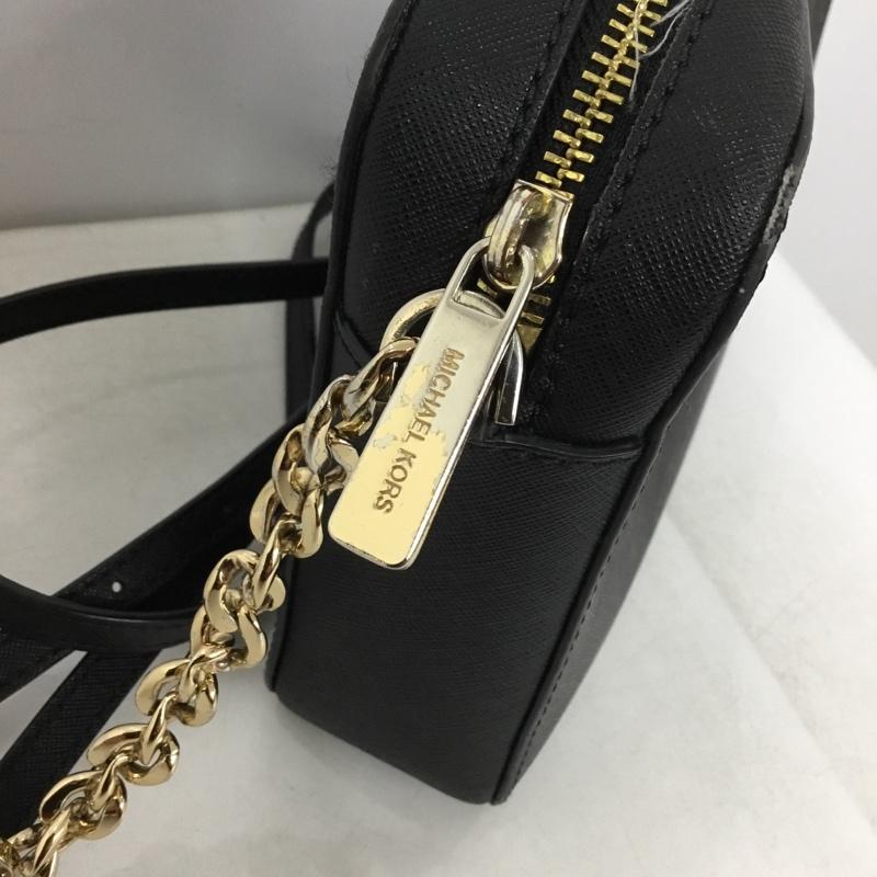 マイケルコース MICHAEL KORS ショルダーバッグ ショルダーバッグ 35T8GTTC9L レザ－ ロゴ、文字 黒 / ブラック / X 金 / ゴールド /  レディース USED 古着 中古 10149258