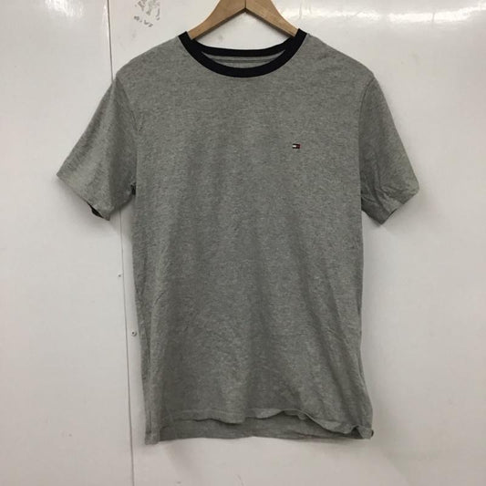 トミーヒルフィガー TOMMY HILFIGER Tシャツ 半袖 半袖カットソー プリントTシャツ クルーネックカットソー M ロゴ、文字 灰 / グレー /  メンズ USED 古着 中古 10128694