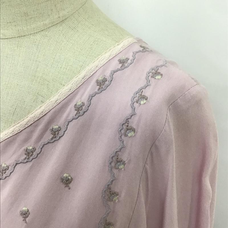 クリスプ Crisp ワンピース ロングスカート 長袖ロングワンピース Vネック フレアスカート FREE 刺繍 桃 / ピンク /  レディース USED 古着 中古 10116949
