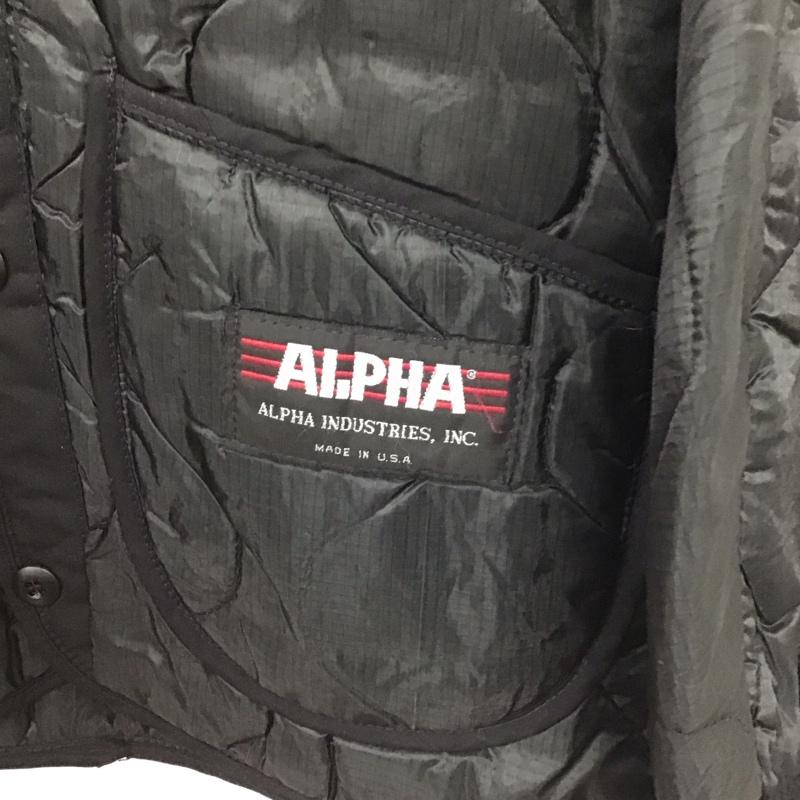 アルファ ALPHA ジャケット、上着 ジャケット、ブレザー キルティングジャケット アウター ノーカラージャケット 前ボタン M ロゴ、文字 黒 / ブラック /  メンズ USED 古着 中古 10140796