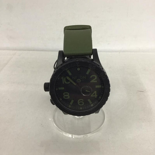 ニクソン NIXON 腕時計 アナログ（クォーツ式） THE51-30 ロゴ、文字 カーキ / カーキ / X 黒 / ブラック /  メンズ USED 古着 中古 10134325
