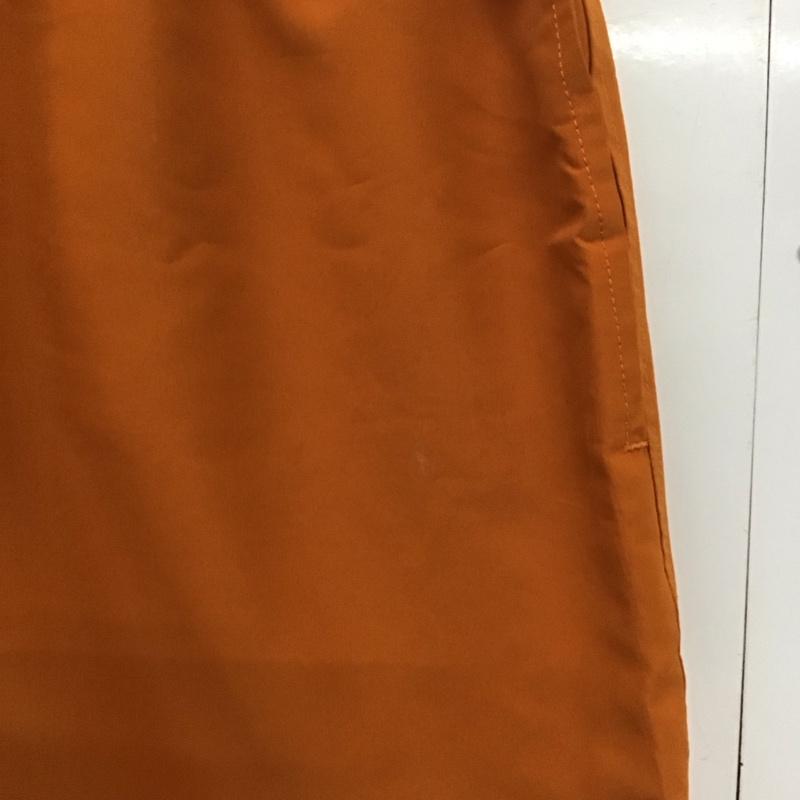 アベイシングエイプ A BATHING APE パンツ ショートパンツ ハーフパンツ ショートパンツ カジュアルパンツ L ロゴ、文字 橙 / オレンジ /  メンズ USED 古着 中古 10142630