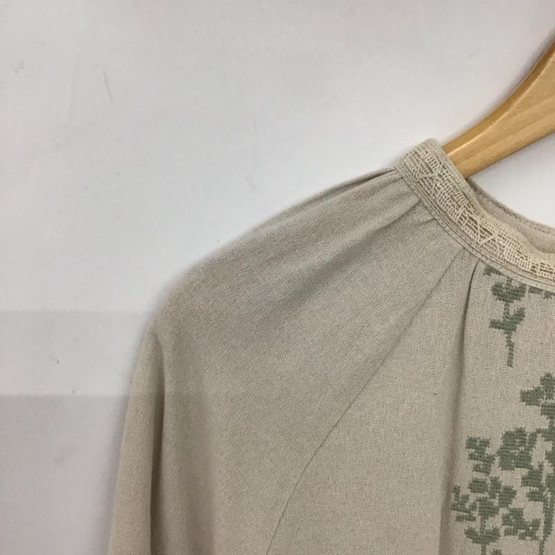 サマンサモスモス Samansa Mos2 ワンピース ロングスカート 長袖ロングワンピース ノーカラーシャツワンピース フレアスカート FREE ロゴ、文字 ベージュ / ベージュ /  レディース USED 古着 中古 10142033