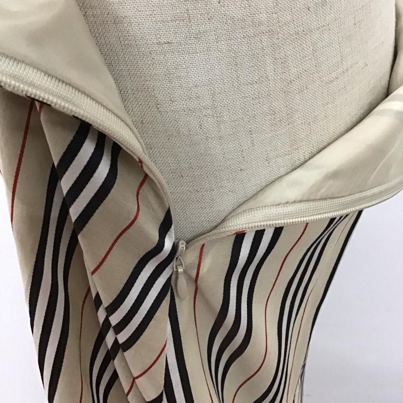 バーバリーロンドン Burberry London スカート ロングスカート FXB67-008 ストライプ ベージュ / ベージュ / X 黒 / ブラック / X 白 / ホワイト / X 赤 / レッド /  レディース USED 古着 中古 10113028